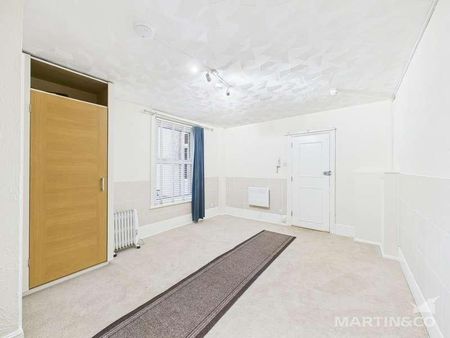 Aldwick Road, Bognor Regis, PO21 - Photo 4