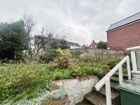 2 bedroom detached bungalow to rent - Photo 5