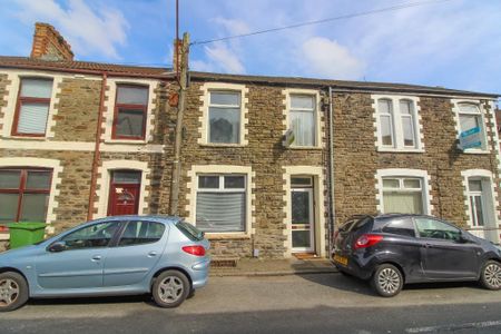 Wood Road, Treforest - Photo 3