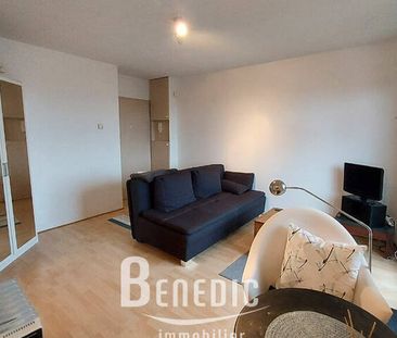 Studio avec balcon et parking - proche lycée technique et zone comm... - Photo 2