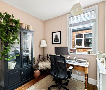 4 bedroom terraced house to rent - Photo 5