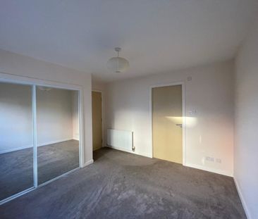 2 Bedroom Property To Rent - Photo 5