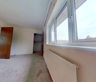 1 bedroom Apartment - Woodpecker Close, Hatfield - Photo 1