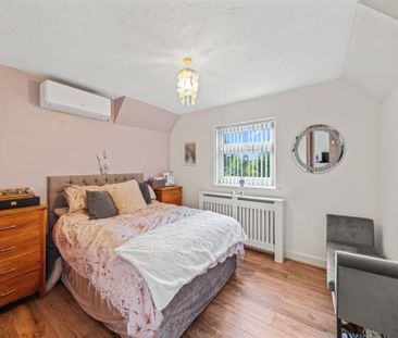 4 Bedroom Detached To Let - Photo 6