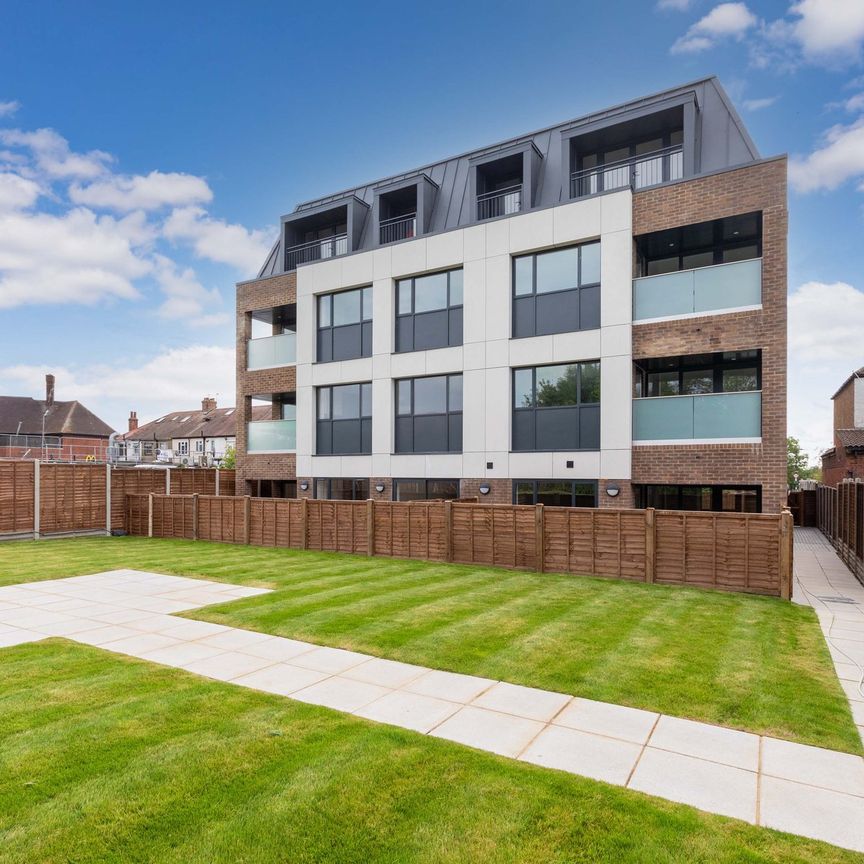 1 bed flat to rent in Church Road, Northolt, UB5 - Photo 1