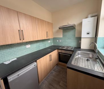 3 bedroom terraced house to rent - Photo 6