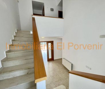 4 room luxury Detached House for rent in Torrent, Spain - Photo 3