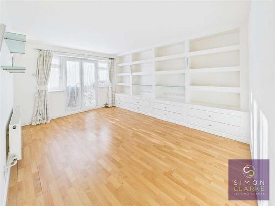 Franklin Close, Whetstone, N20 - Photo 1