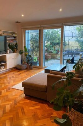 South Yarra - Photo 1