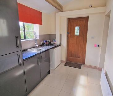 4 bedroom barn conversion to rent - Photo 6