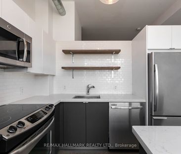 Corktown District Lofts 549-569 , #306 - Photo 2