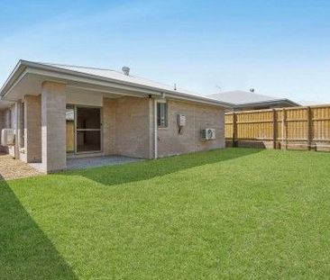 Brand new with low maintennace - Photo 3