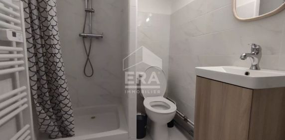 Appartement Etampes 1 pièce(s) 23.41 m2 - Photo 2