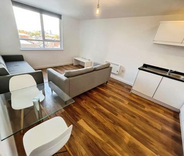 1 bedroom Flat To Let - Photo 4