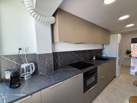 Carrer de Rodrigo de Pertegás, Valencia, Valencian Community 46023 - Photo 4