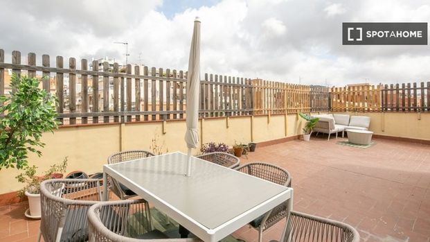 2 room luxury Flat for rent in Barcelona, Spain - Photo 1