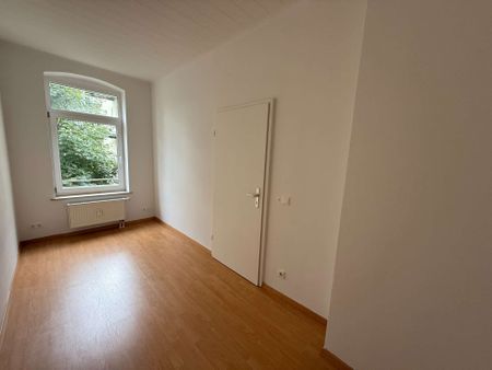 Helle 4 Zimmerwohnung mit Balkon in Stadtnähe - Photo 3