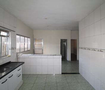 Casa para alugar com 80m², 6 quartos e 2 vagas - Photo 2