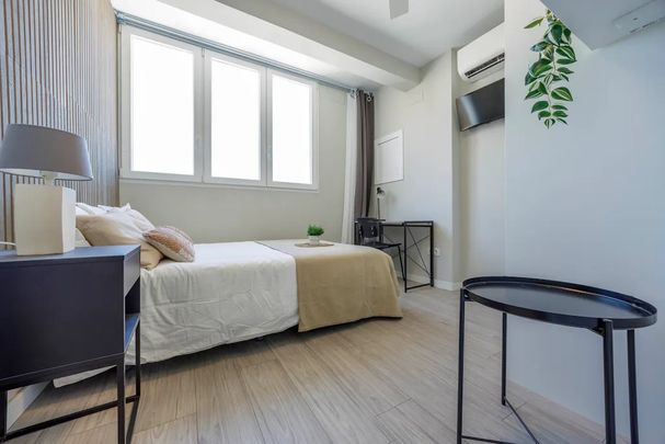 Carrer de Caravaca, Valencia, Valencian Community 46021 - Photo 1