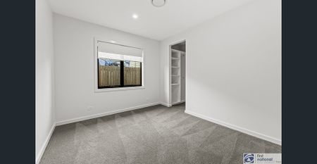 STUNNING HOME WITH BREATHTAKING VIEWS! - Photo 5