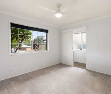 Lovely Brice Family Home in Wilsonton - Photo 3