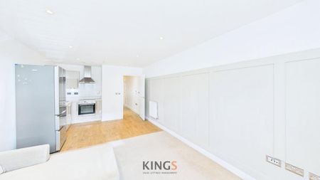 2 bedroom apartment to rent - Photo 2