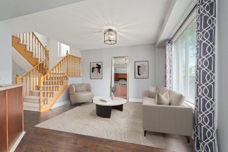 For Lease - 149 Mowat Crescent, Halton Hills, Ontario - Photo 3