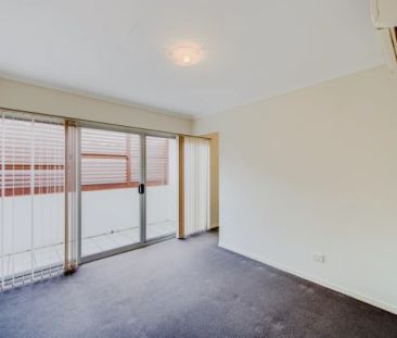 2Bedrooms, 2Bathrooms - Photo 2