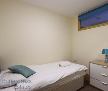 1 bedroom ground floor flat to rent - Photo 1