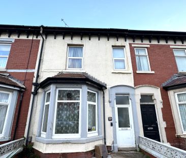 Holmfield Road, Blackpool - Photo 2