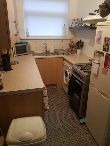 1 Bed Terraced House, Arley Terrace, LS12 - Photo 5