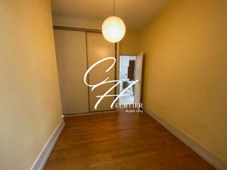 Grenoble - Appartement T2 - Idéalement situé - Photo 4