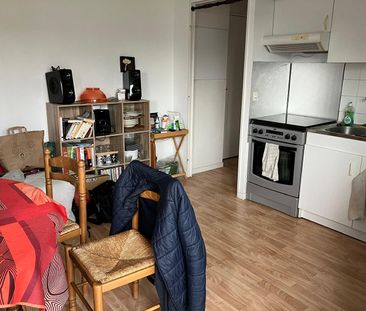 Location Appartement 1 pièce 28m² - Photo 4