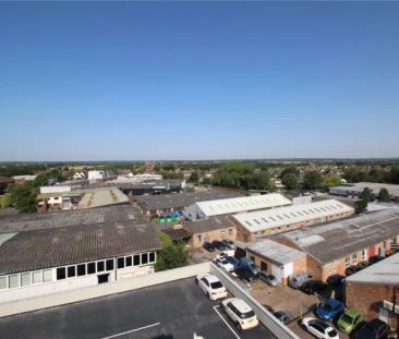 CM12, Radford Way, Billericay - Photo 6
