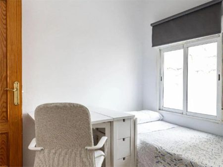 Piso de alquiler en Calle de Manuel Fernández y González, 7, Cortes - Huertas - Photo 4