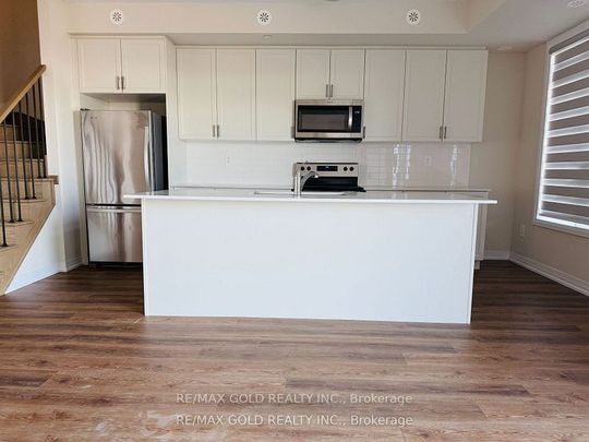 For Lease - 1573 Rose Way Unit# 115, Milton, Ontario - Photo 1