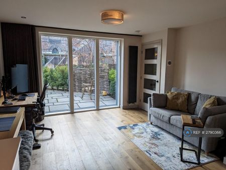 1 bedroom semi-detached house to rent - Photo 2