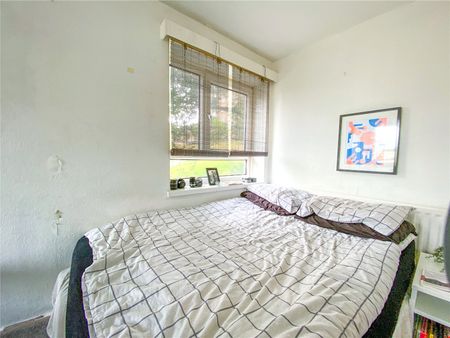 3 bedroom property to rent - Photo 3