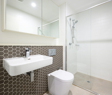 Spacious 2-Bedroom Apartment in Prime Carlingford Location - Photo 5