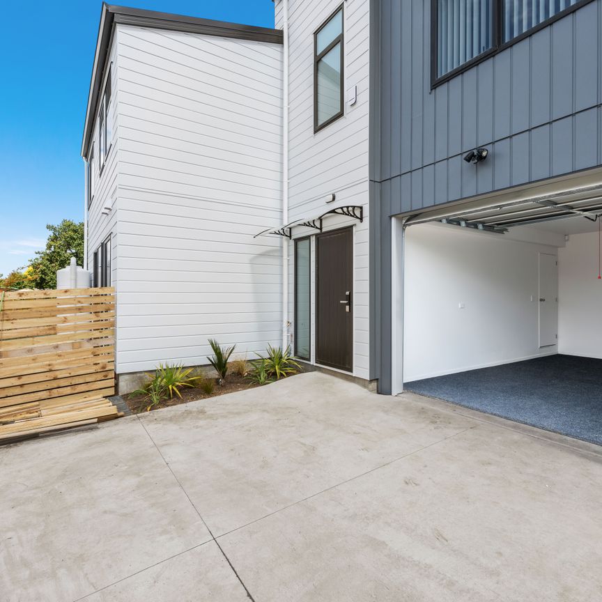 33 Sunnypark Avenue, Papakura - Photo 1