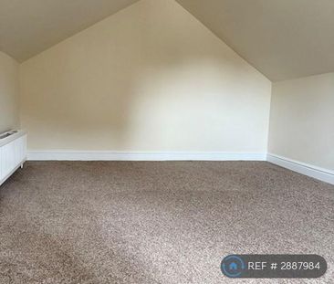 2 bedroom maisonette to rent - Photo 5