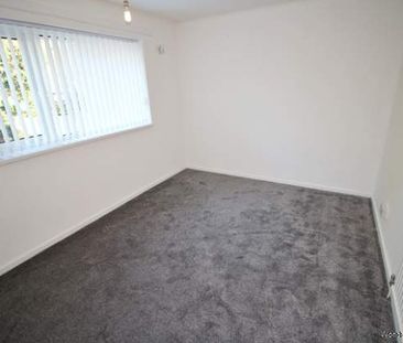 3 bedroom property to rent in Bolton - Photo 2