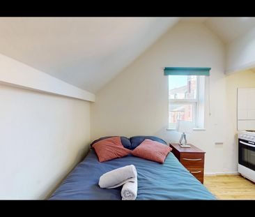 Studio Flat, High Road, NW10 - Photo 2
