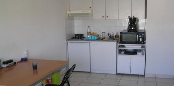 Location Appartement 1 pièce 26m² RODEZ 12000 - Photo 2