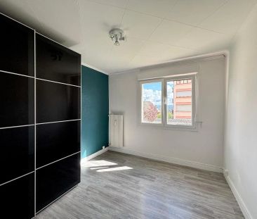 Appartement à louer 4 pièces 63.1m² - Photo 3