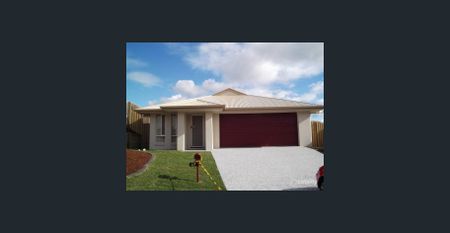 4 Bedroom home in Coomera - Great Location ... - Photo 5