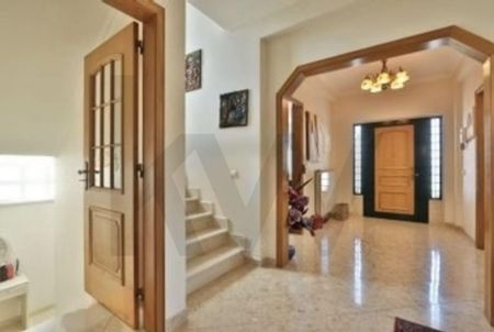 Maquine de Baixo, Lisbon - Photo 4