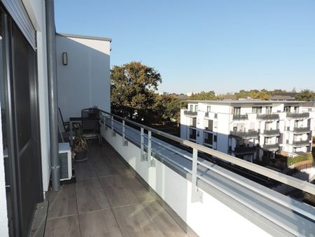 Luxus Penthouse-Wohnung über den Dächern von Hanau mit 80m² Dachterrasse - Foto 4