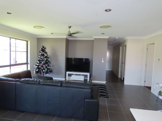 QUALITY FAMILY HOME SITUATED IN LOVELY ESTATE IN BUCASIA - Photo 1