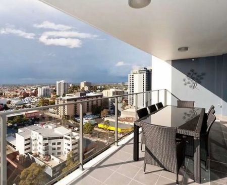 East Perth - Photo 4